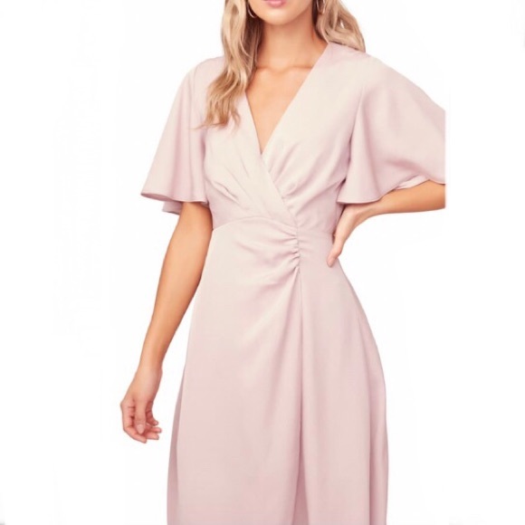 ASTR The Label Delaney Flutter Sleeve Midi Dress - Picture 2 of 16